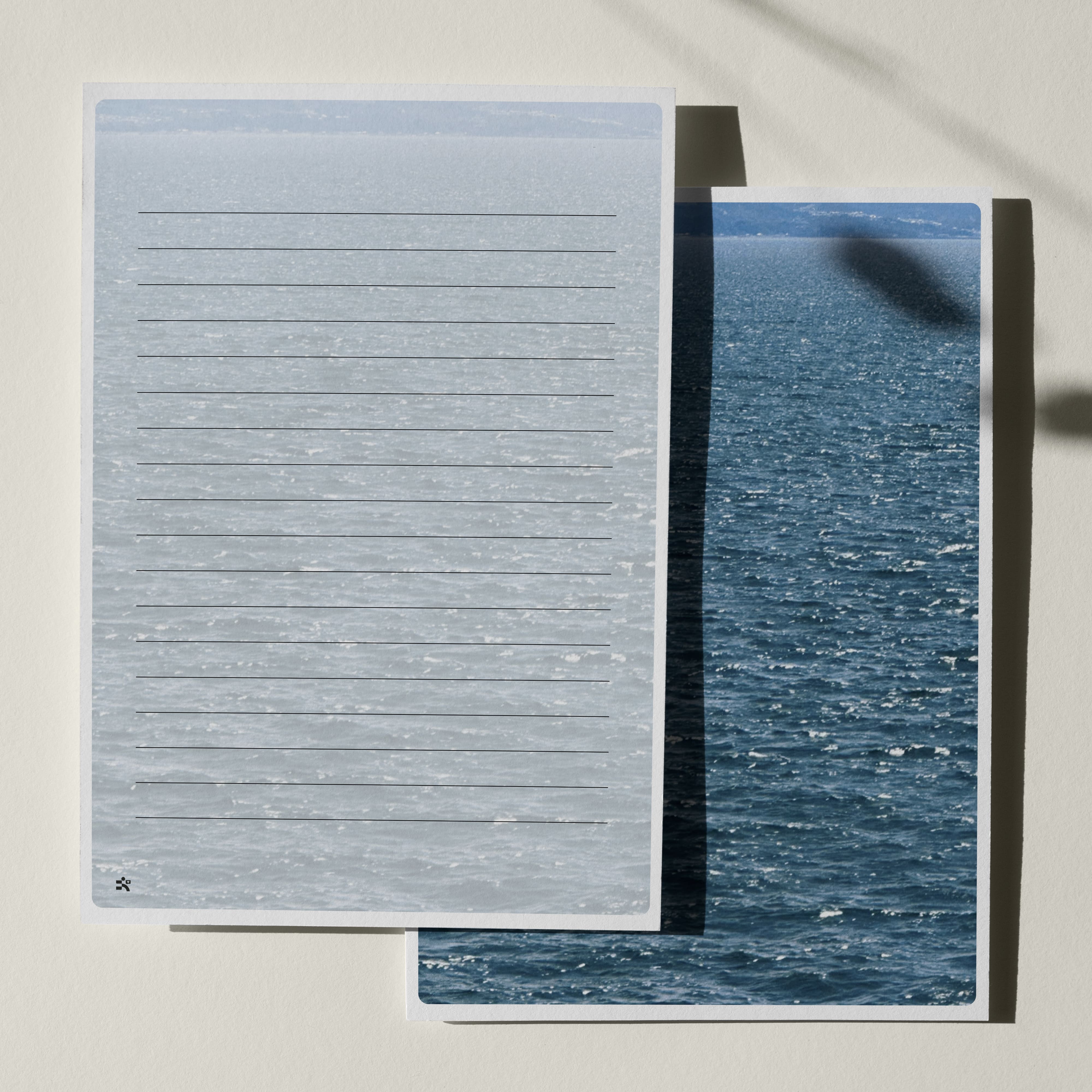 우체톡 편지지 테마 : 윤슬 (뒷면)