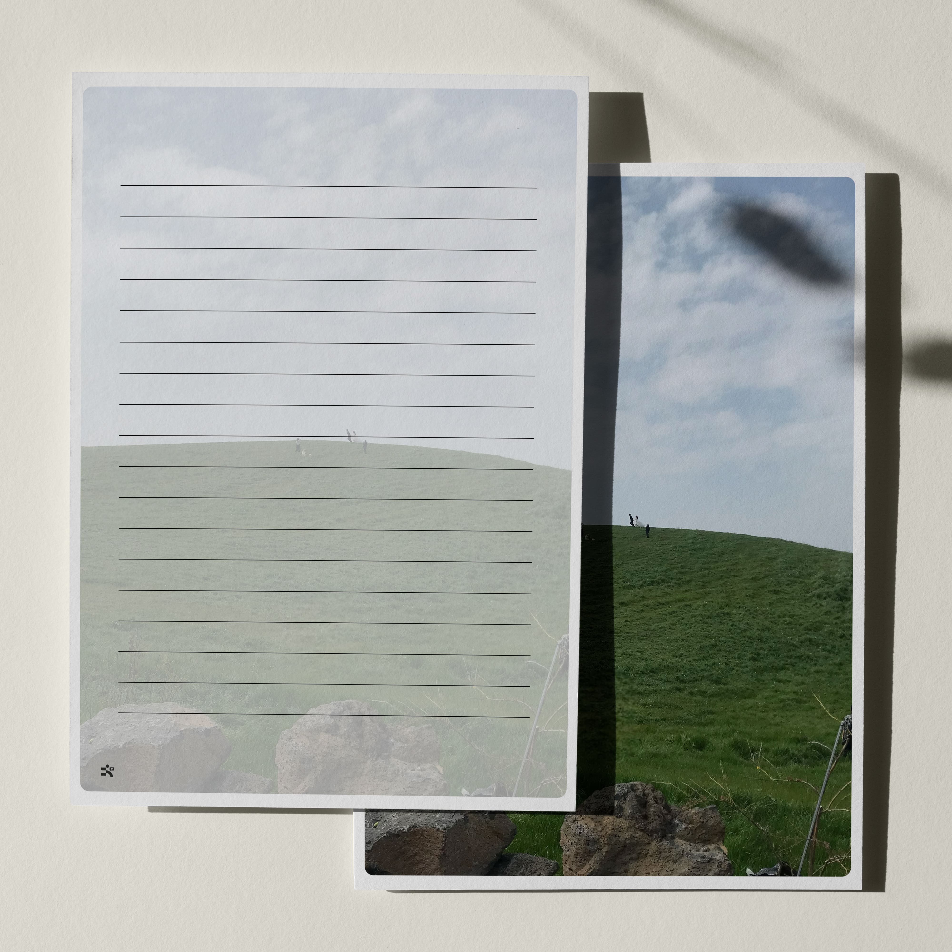 우체톡 편지지 테마 : 제주, 오름 (뒷면)