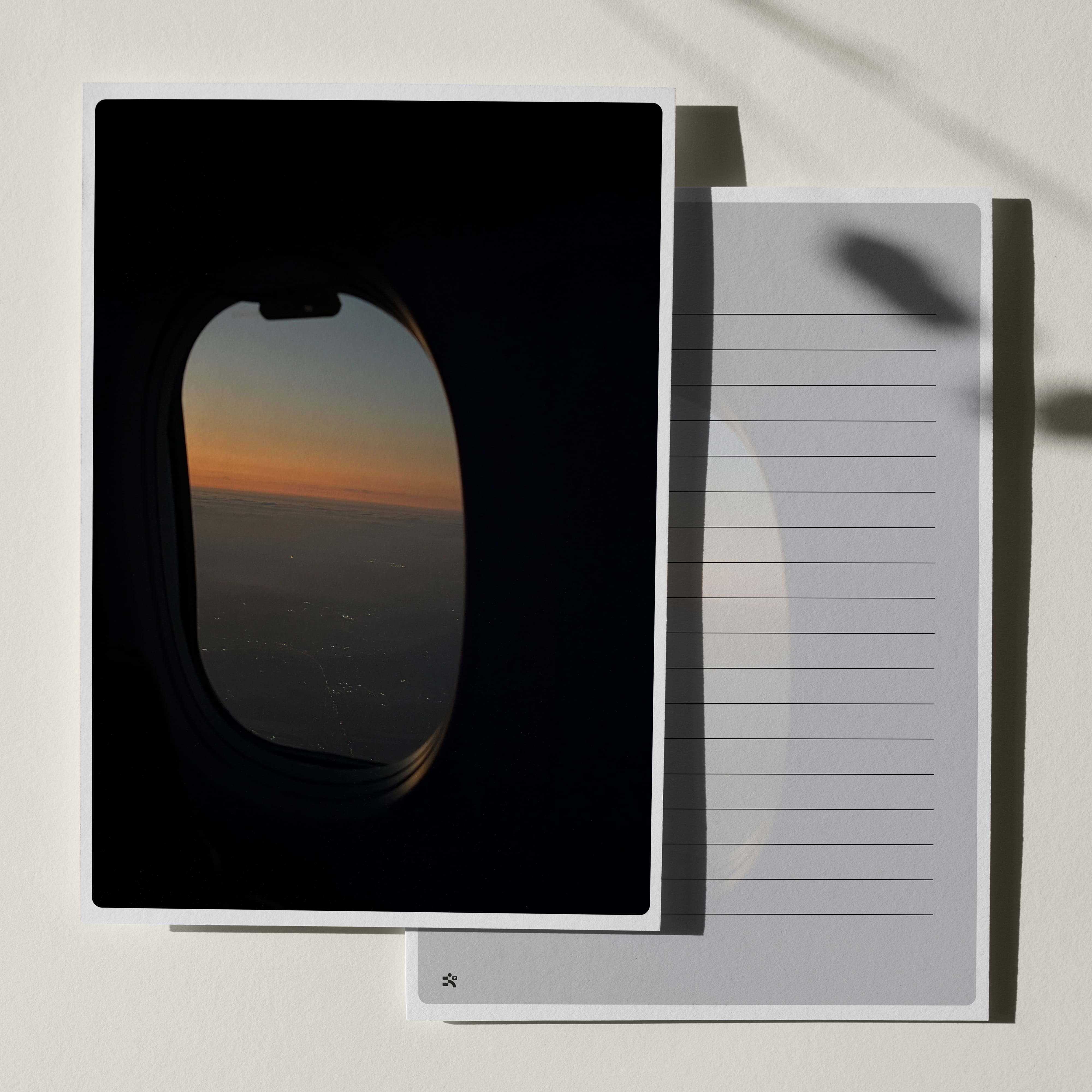 우체톡 편지지 테마 : 비행 중, 너에게 (앞면)